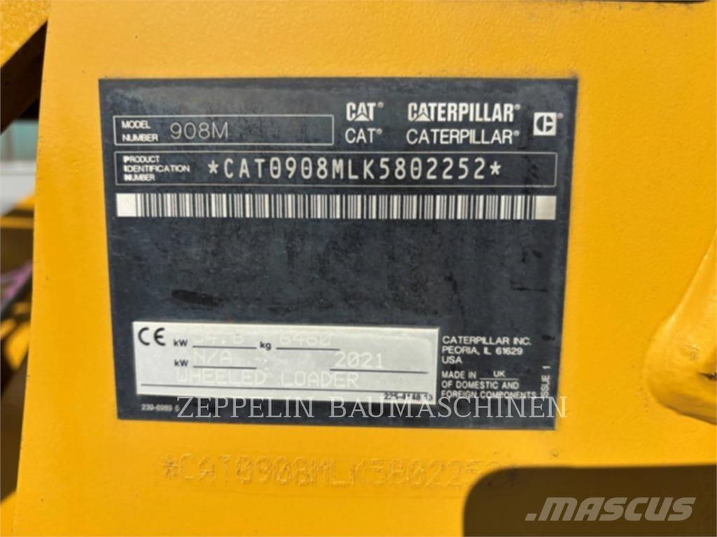 CAT 908M Фронтальные погрузчики