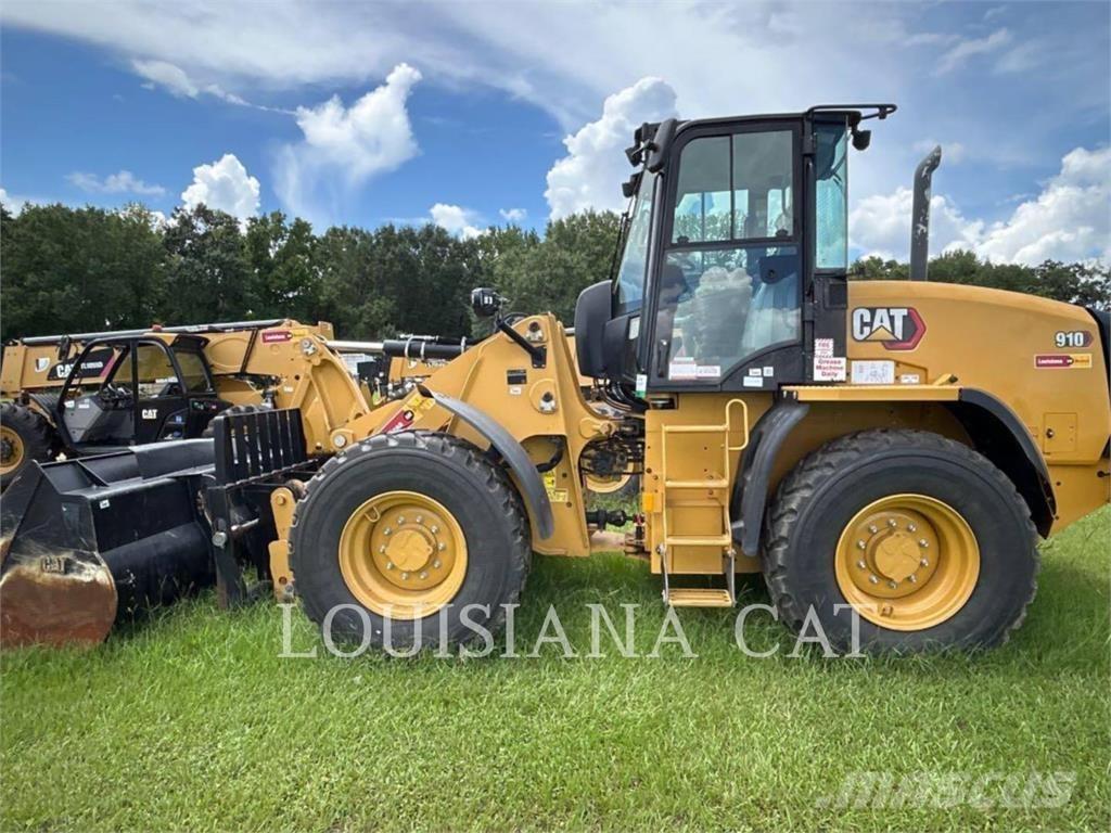 CAT 910 Фронтальные погрузчики