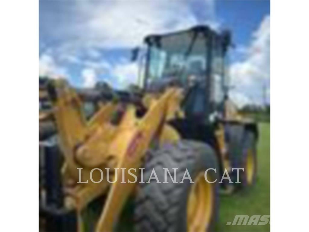 CAT 910 Фронтальные погрузчики