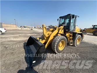 CAT 910 Фронтальные погрузчики