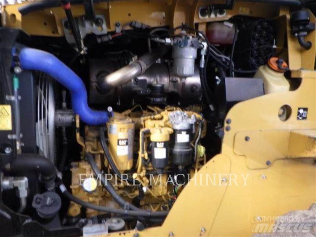 CAT 910M Фронтальные погрузчики