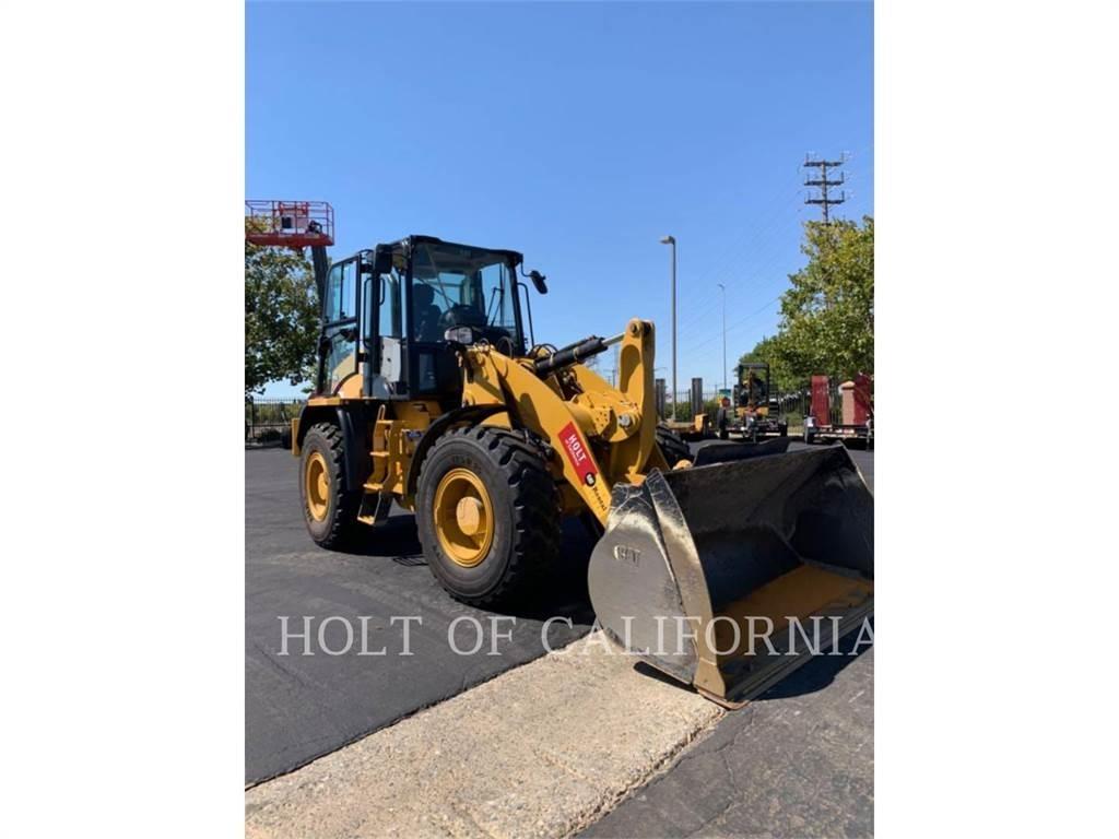 CAT 914 Фронтальные погрузчики