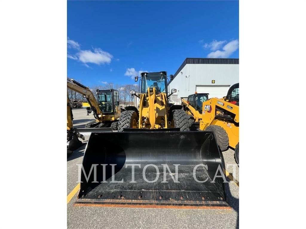 CAT 914 Фронтальные погрузчики