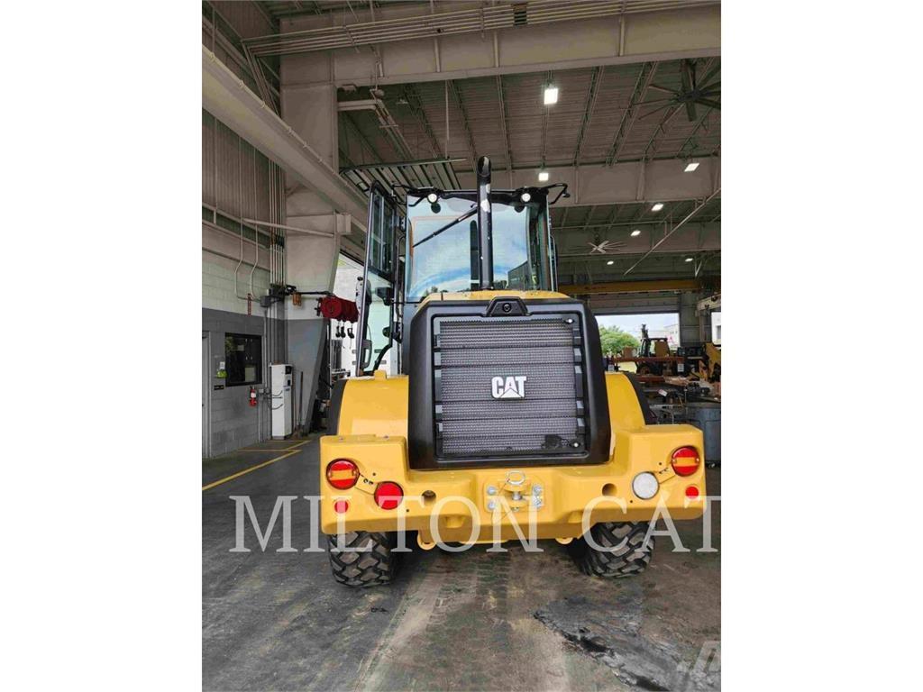 CAT 914 Фронтальные погрузчики