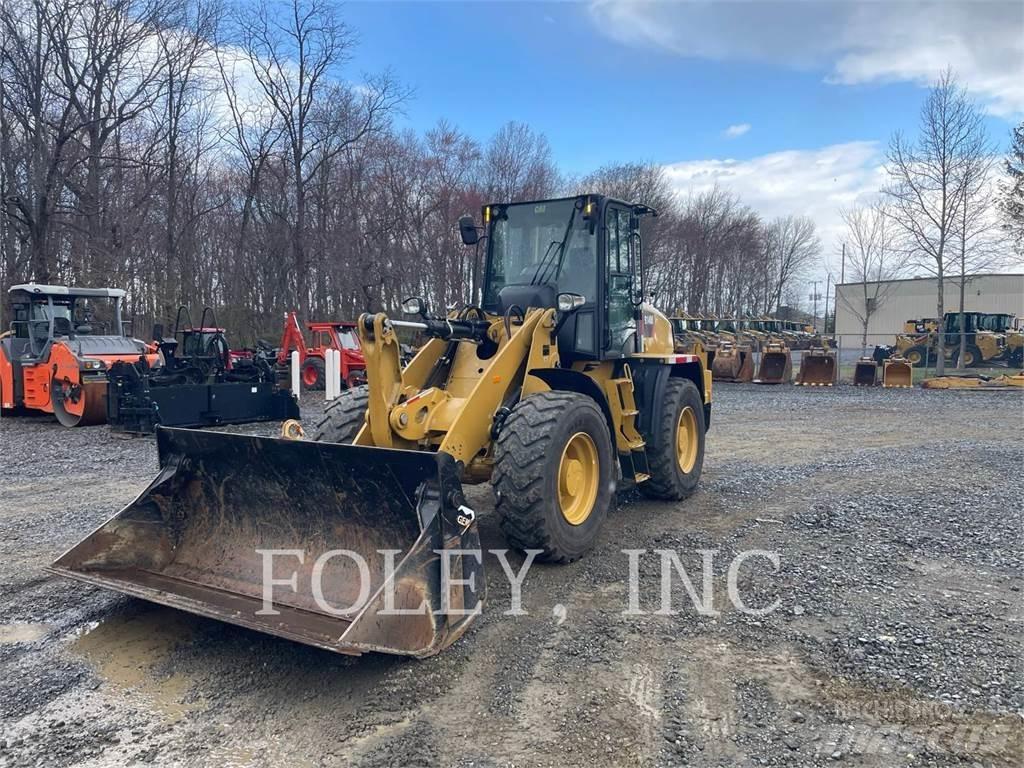 CAT 914M Фронтальные погрузчики