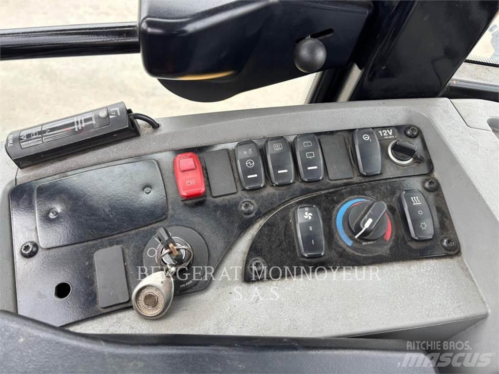 CAT 914M Фронтальные погрузчики