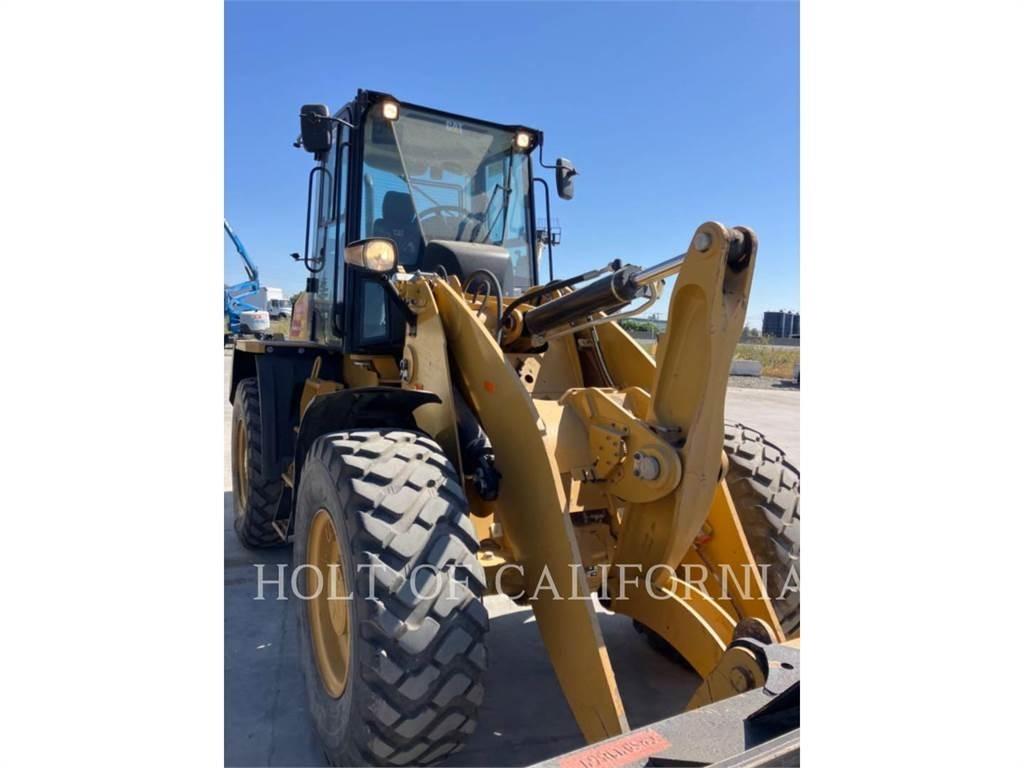 CAT 918 Фронтальные погрузчики