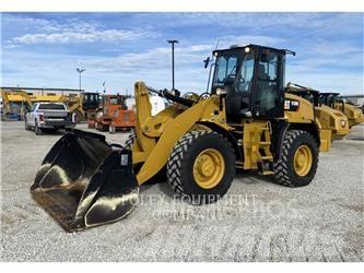 CAT 918M Фронтальные погрузчики
