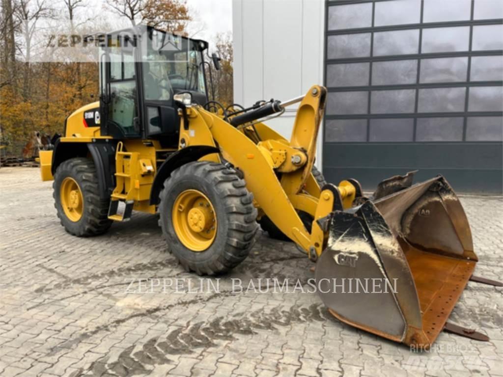CAT 918M Фронтальные погрузчики