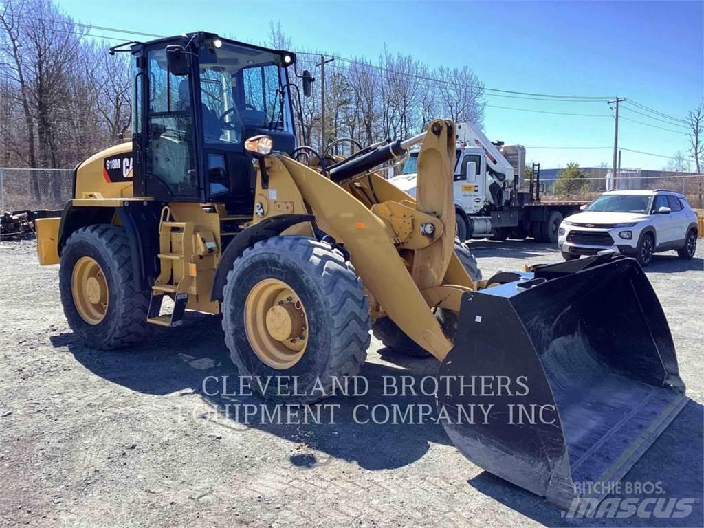 CAT 918M Фронтальные погрузчики