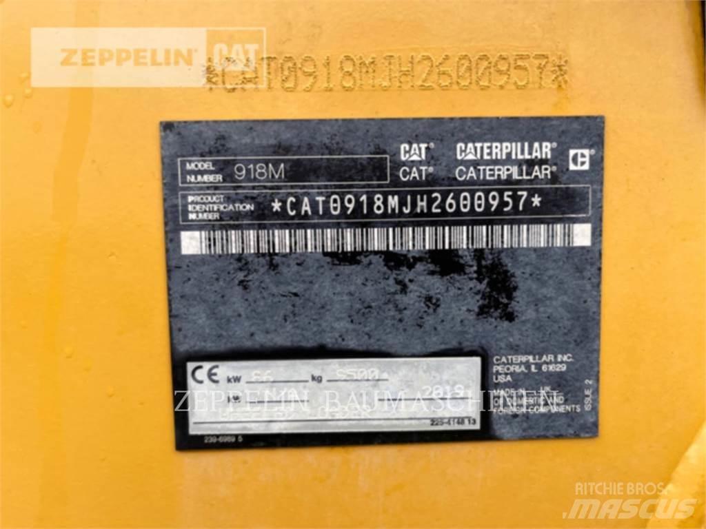 CAT 918M Фронтальные погрузчики