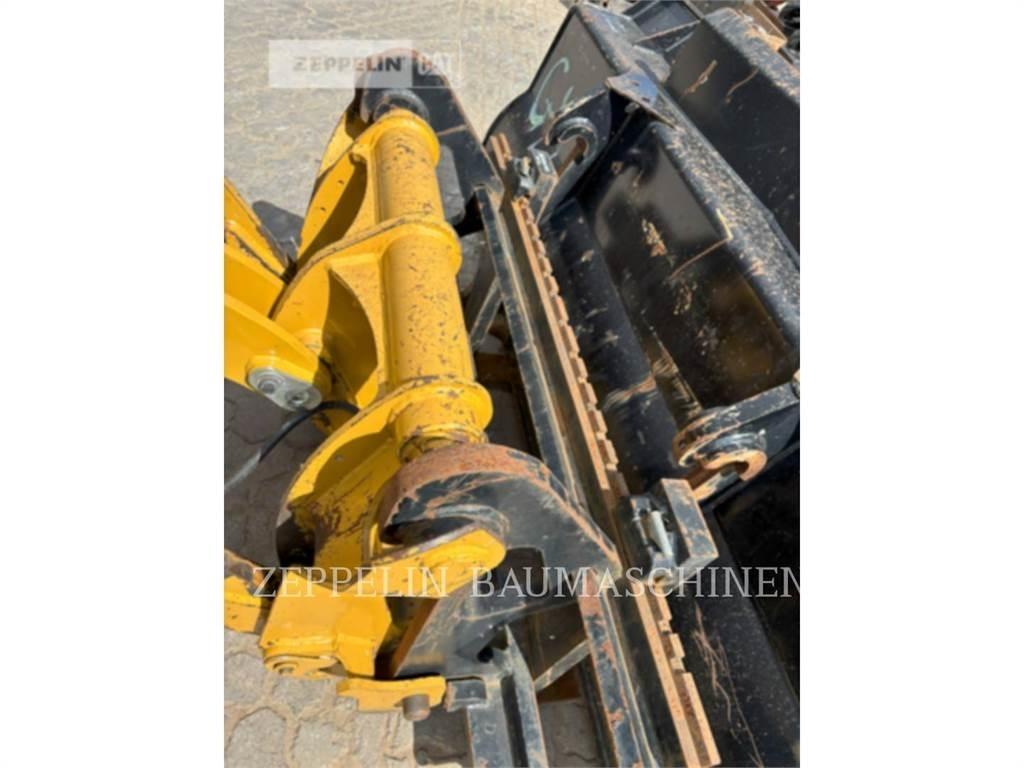 CAT 918M Фронтальные погрузчики