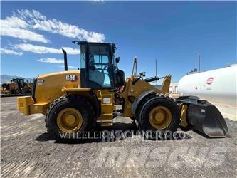 CAT 920 Фронтальные погрузчики