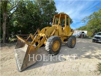 CAT 920 Фронтальные погрузчики