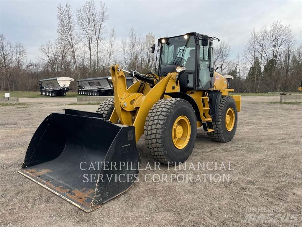 CAT 920 Фронтальные погрузчики