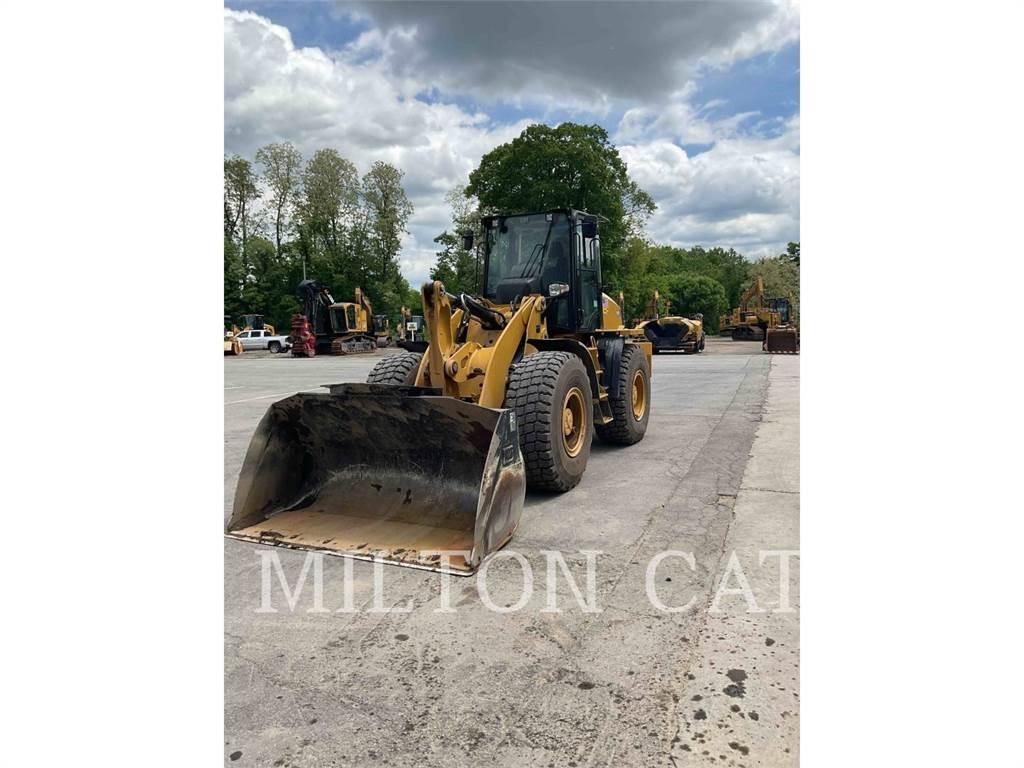 CAT 920 Фронтальные погрузчики