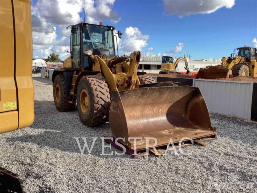 CAT 920K Фронтальные погрузчики