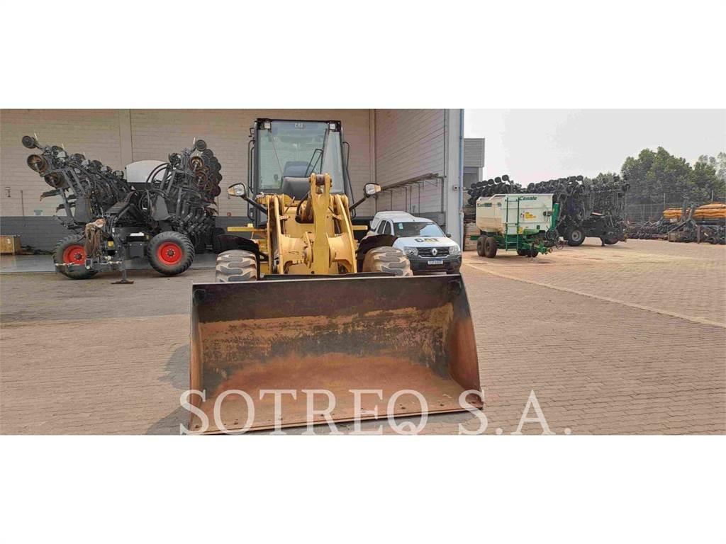 CAT 920K Фронтальные погрузчики