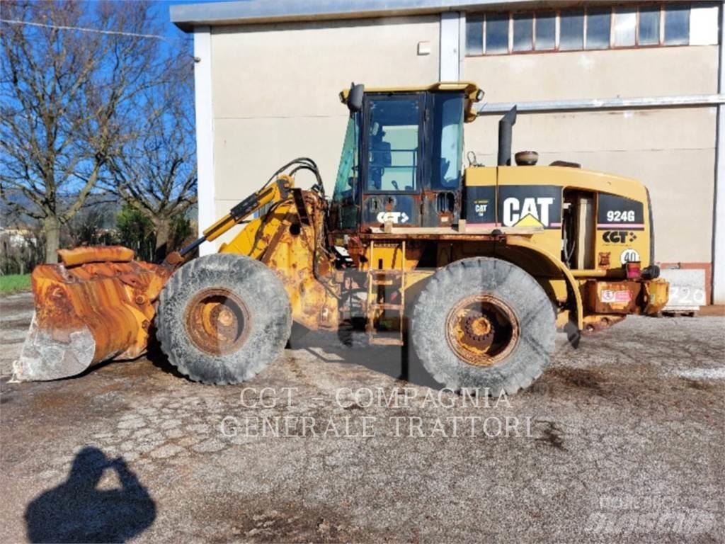 CAT 924G Фронтальные погрузчики