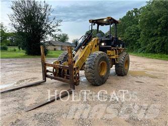 CAT 924G Фронтальные погрузчики