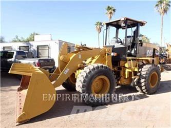 CAT 924G Фронтальные погрузчики