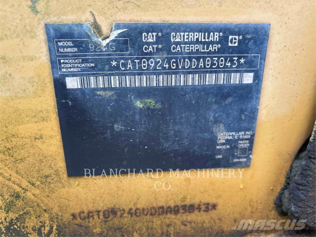 CAT 924G Фронтальные погрузчики