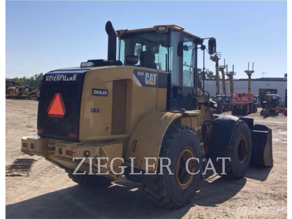 CAT 924H Фронтальные погрузчики