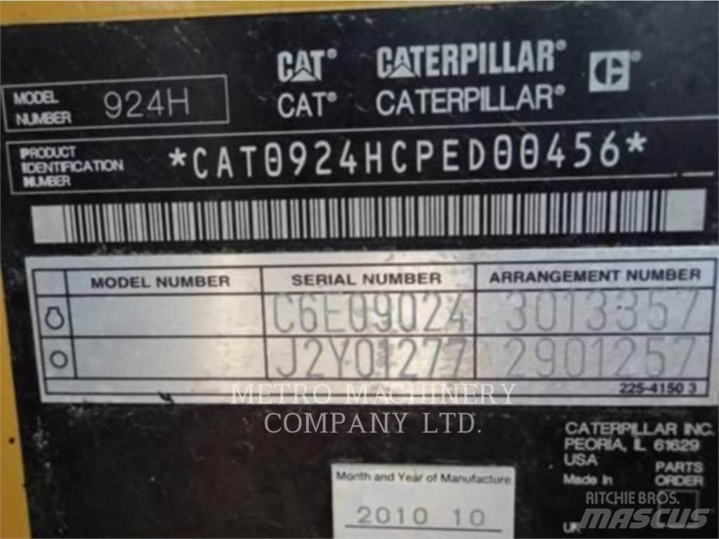 CAT 924HZ Фронтальные погрузчики