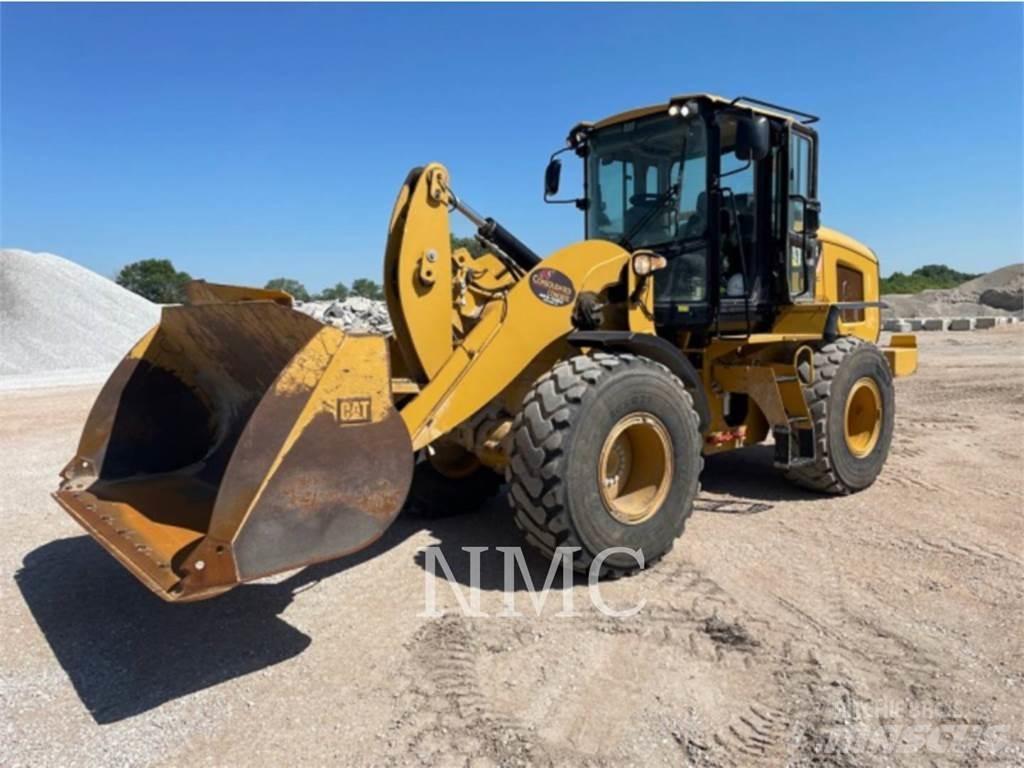 CAT 924K Фронтальные погрузчики