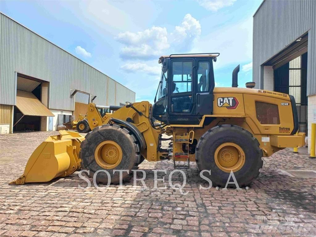 CAT 924K Фронтальные погрузчики