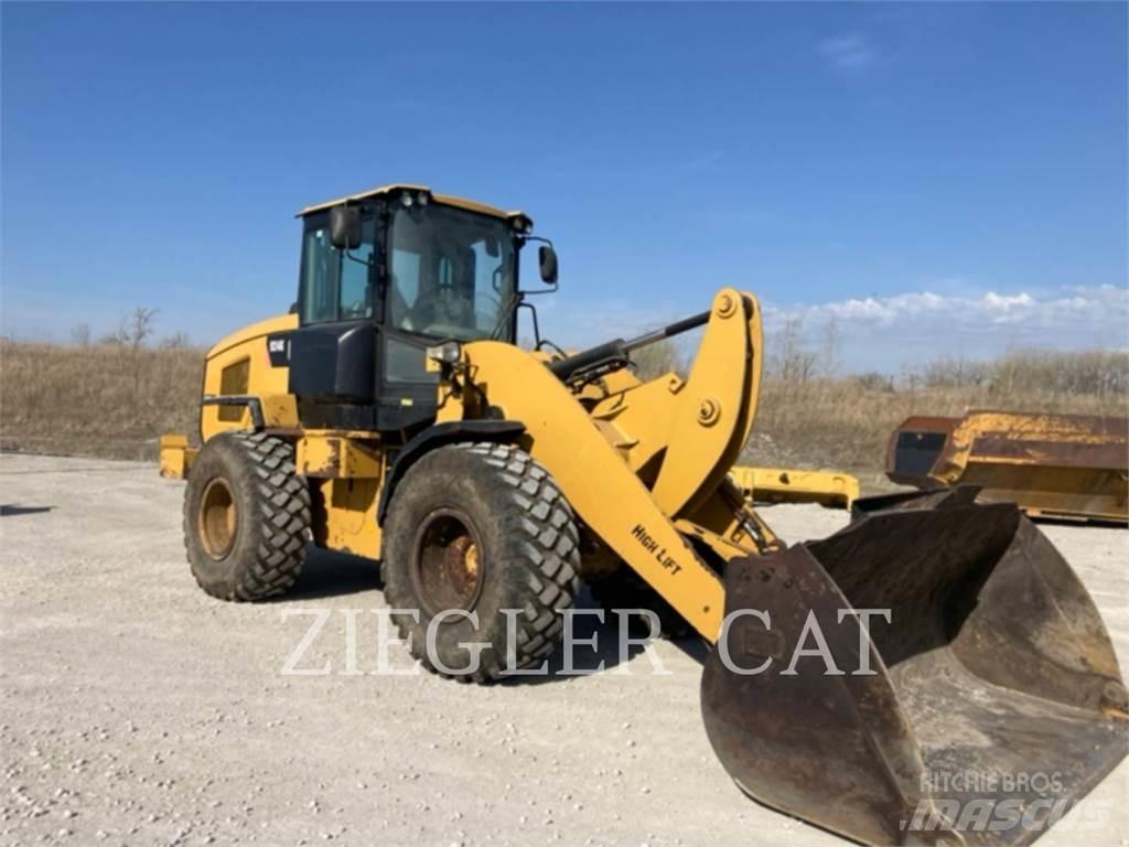 CAT 924K Фронтальные погрузчики