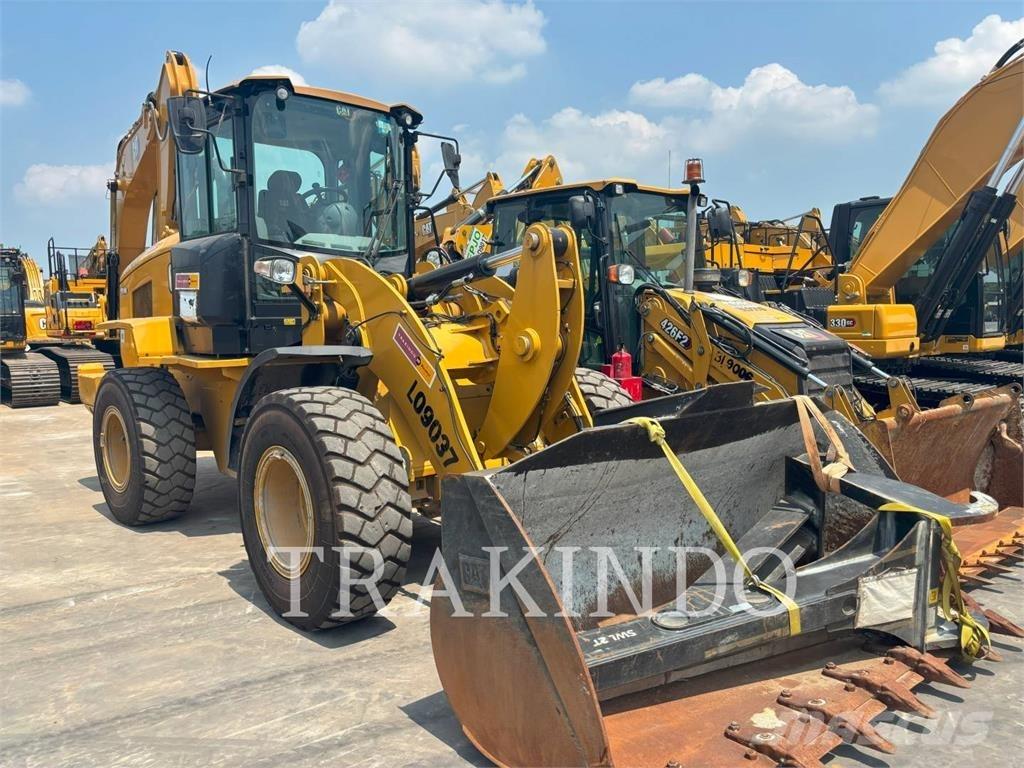 CAT 924K Фронтальные погрузчики
