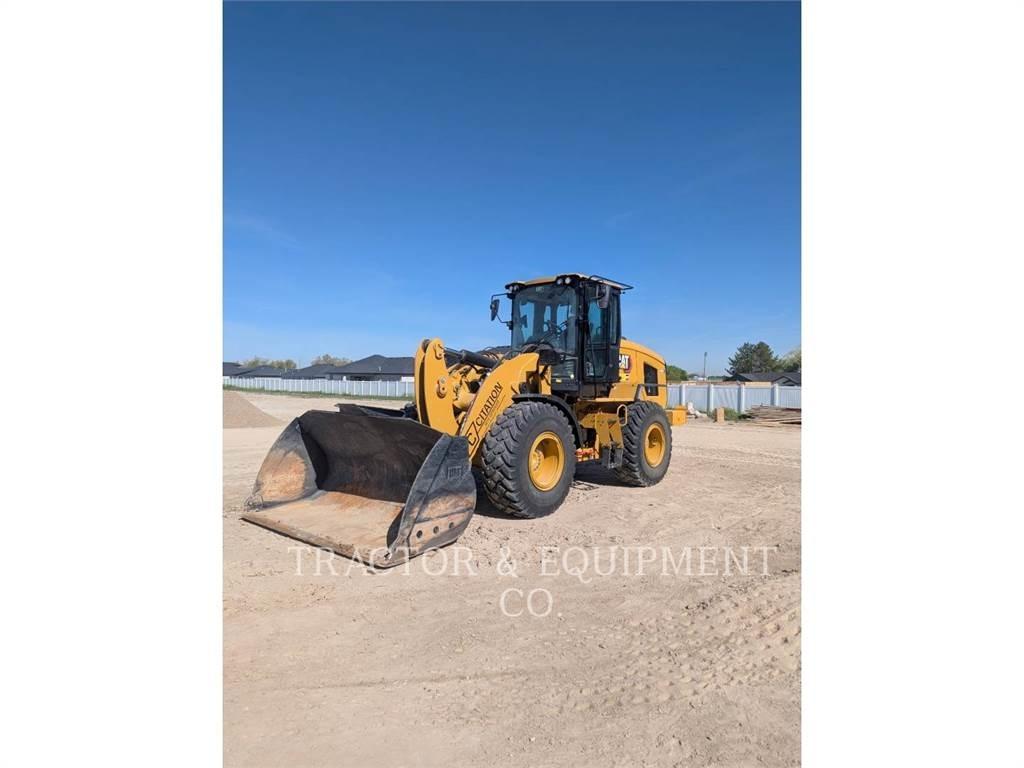CAT 926 Фронтальные погрузчики