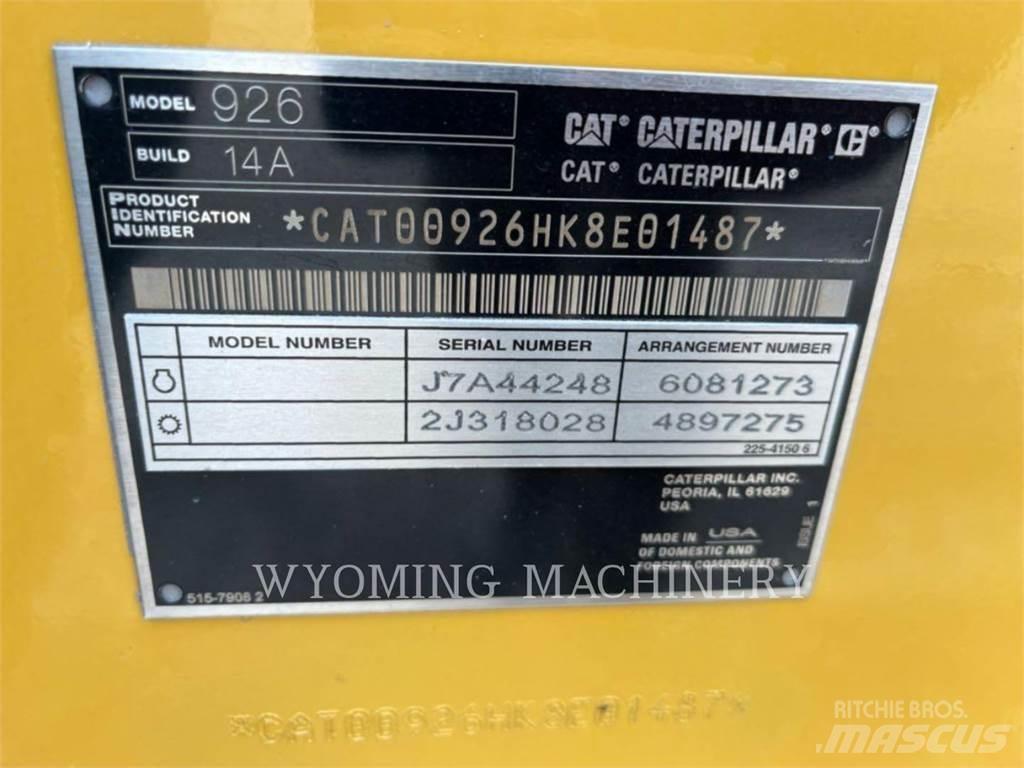 CAT 926 Фронтальные погрузчики