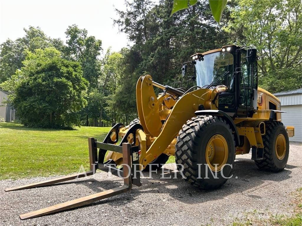 CAT 926-14 Фронтальные погрузчики