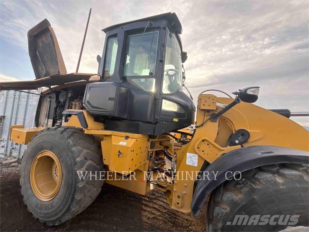 CAT 926 QC Фронтальные погрузчики