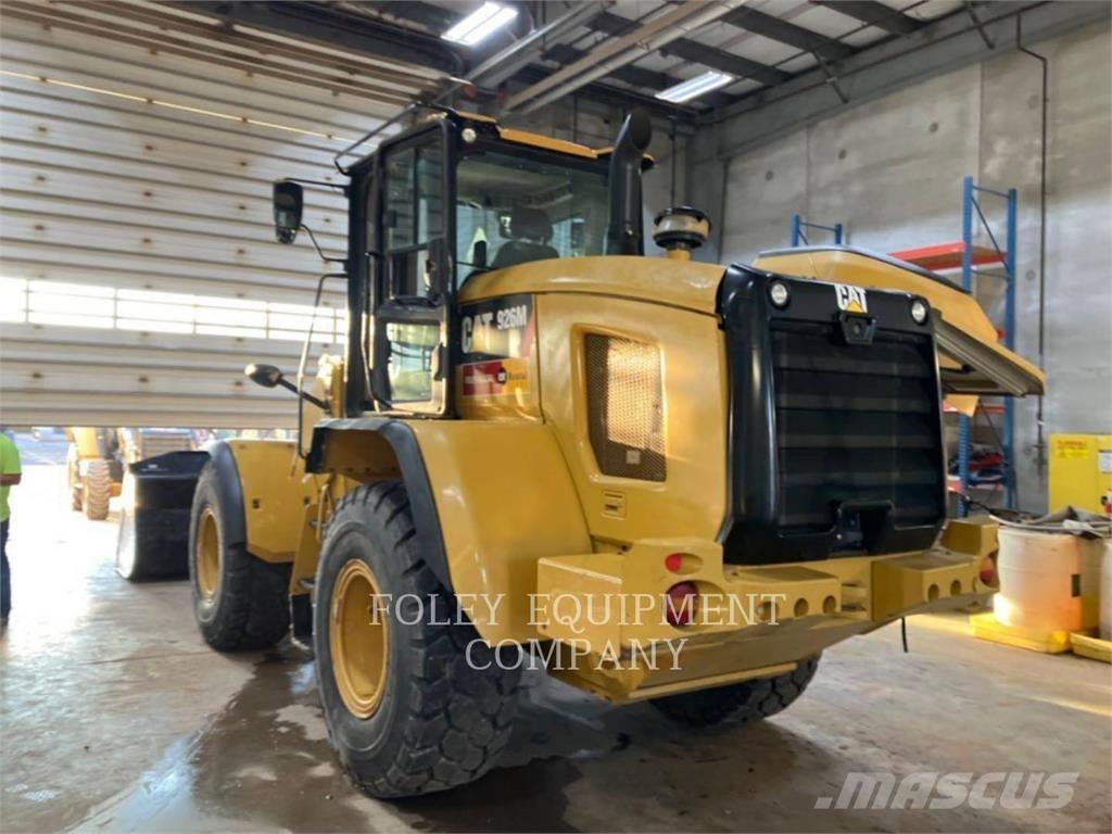 CAT 926M Фронтальные погрузчики