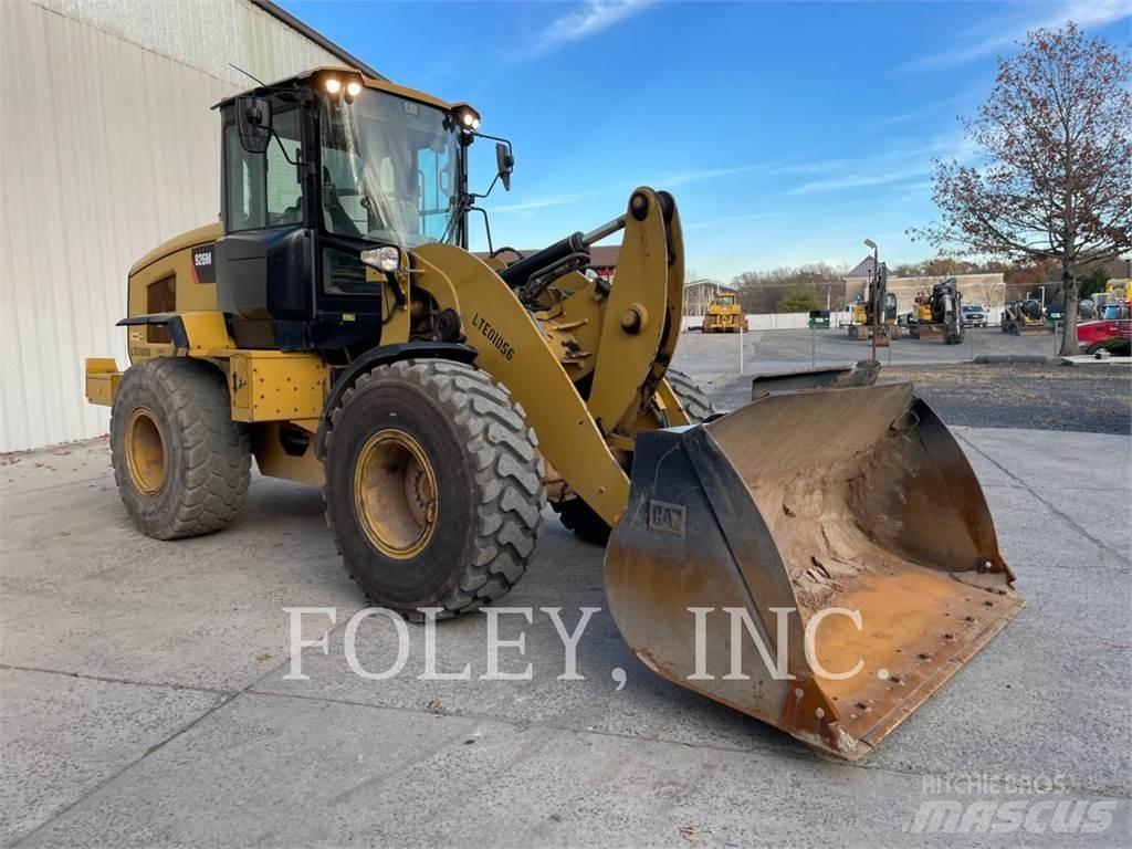 CAT 926M Фронтальные погрузчики