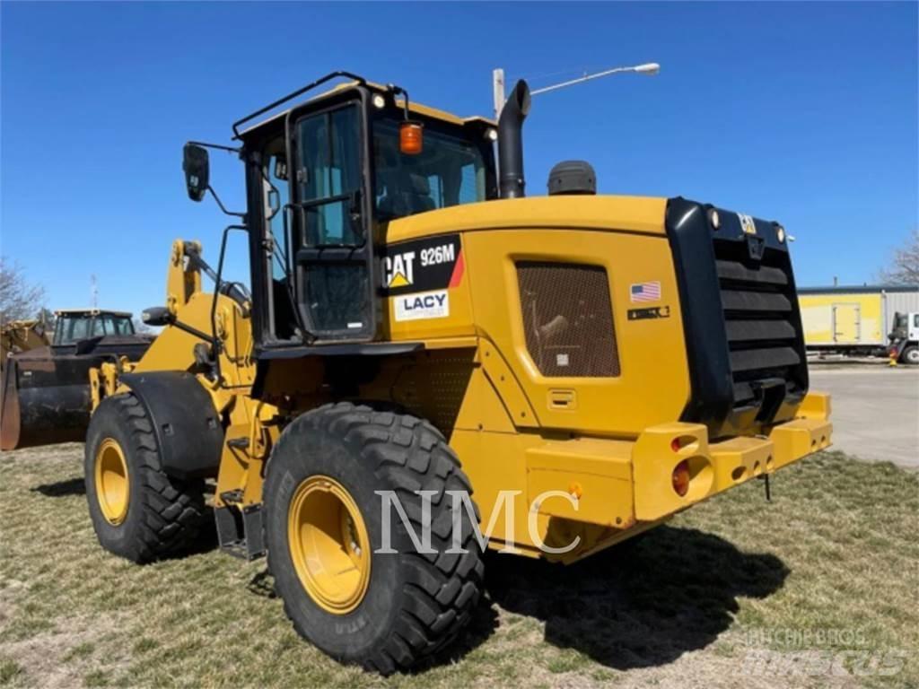 CAT 926M Фронтальные погрузчики