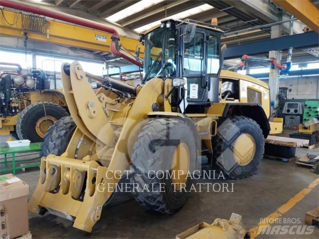 CAT 926M Фронтальные погрузчики