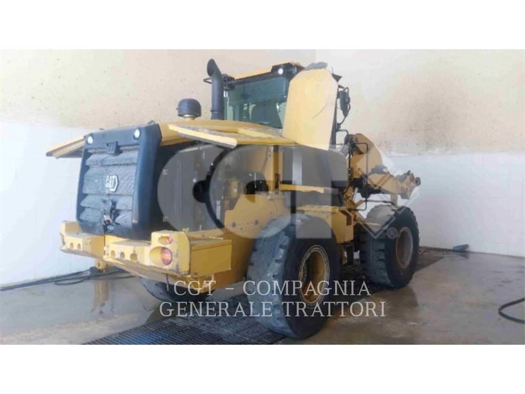 CAT 926M Фронтальные погрузчики