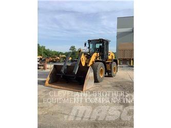 CAT 926M Фронтальные погрузчики