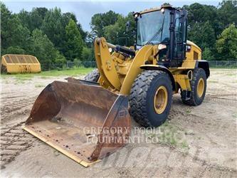 CAT 926M Фронтальные погрузчики