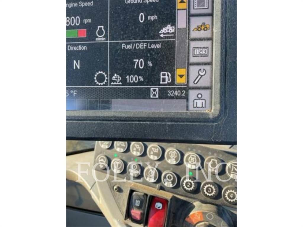 CAT 926M Фронтальные погрузчики