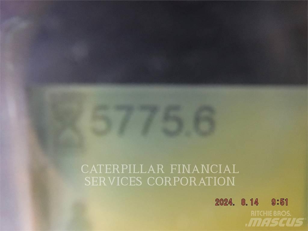 CAT 926M Фронтальные погрузчики