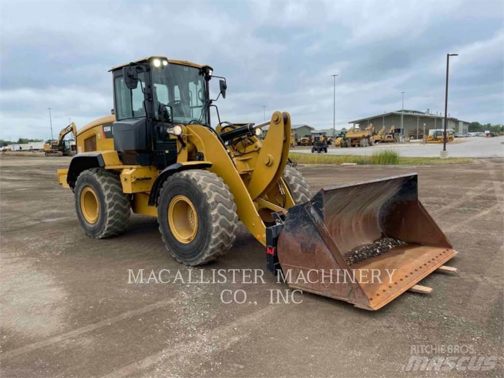 CAT 926M Фронтальные погрузчики