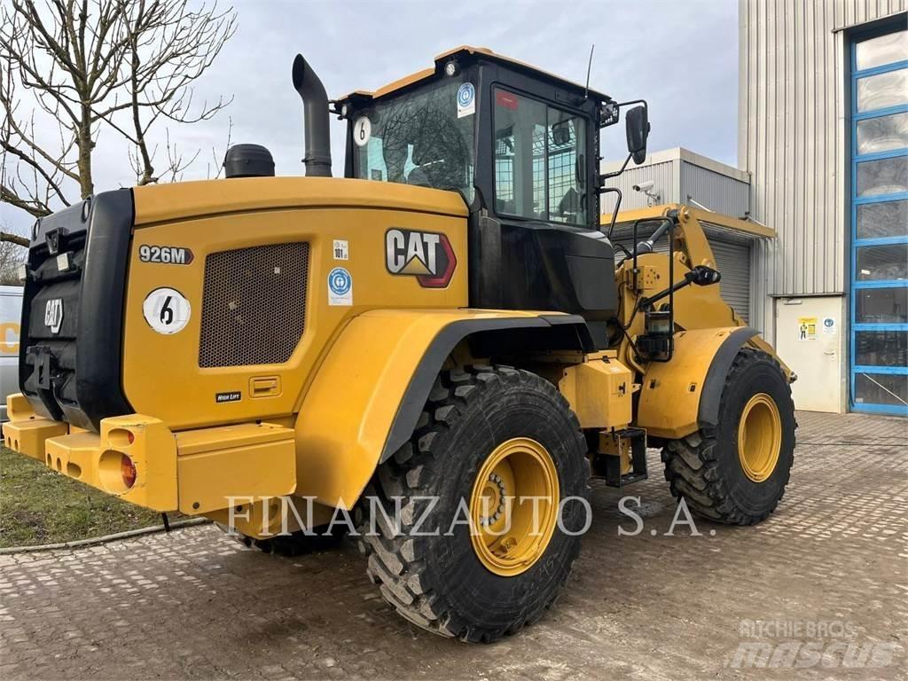 CAT 926M Фронтальные погрузчики