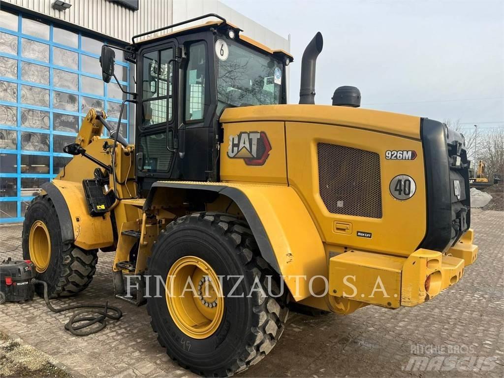 CAT 926M Фронтальные погрузчики