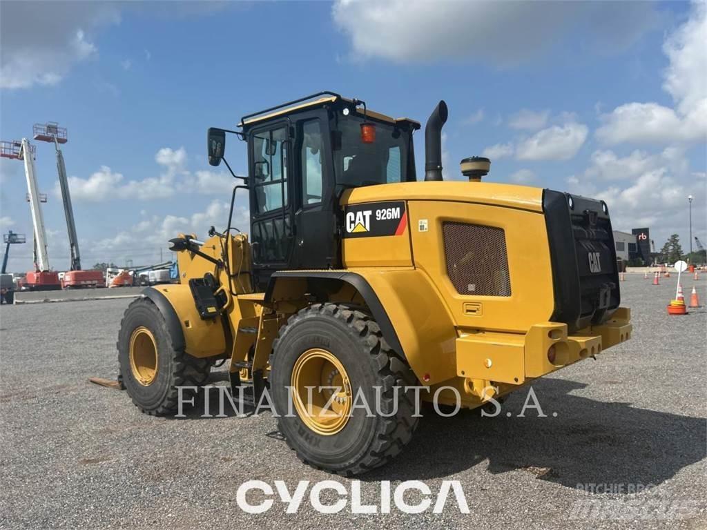 CAT 926M Фронтальные погрузчики