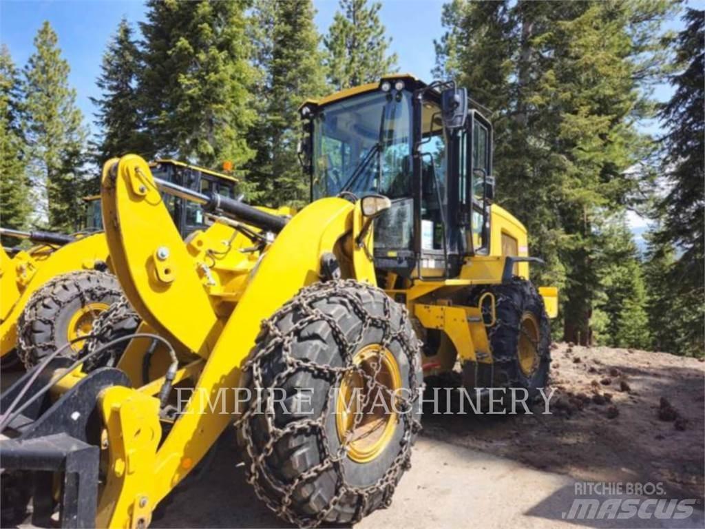 CAT 926M Фронтальные погрузчики